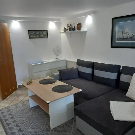 With Garden Access Szczecin